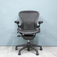 ハーマンミラー Herman Miller アーロンチェア クラシック Bサイズ ポスチャーフィット フル装備 グラファイトベース デスクチェア オフィスチェア 2019年製 ◎