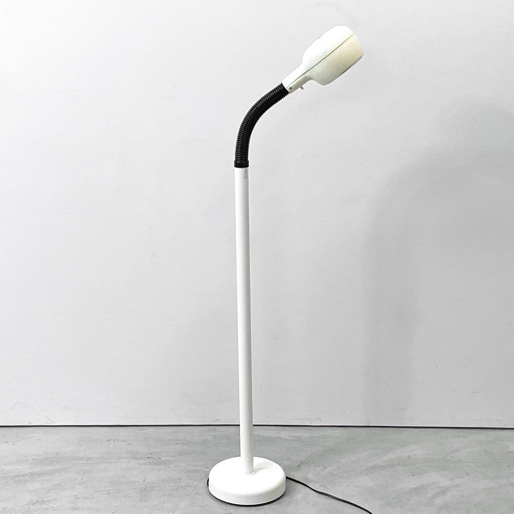 ファーゲルハルツ FAGERHULTS ジャーム GERM スタンドライト フロアライト ホワイト アンダー・パーソン Anders Pehrson スウェーデン ヤマギワ取扱 ●