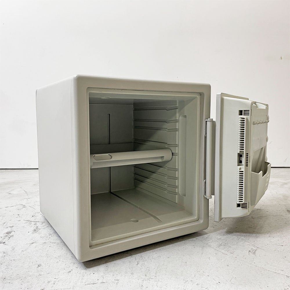 セントリーセーフ Sentry Safe ビッグボルトシリーズ JF123CT ダイヤル式 耐火金庫 保管庫 メキシコ製 参考定価￥60,280- ●