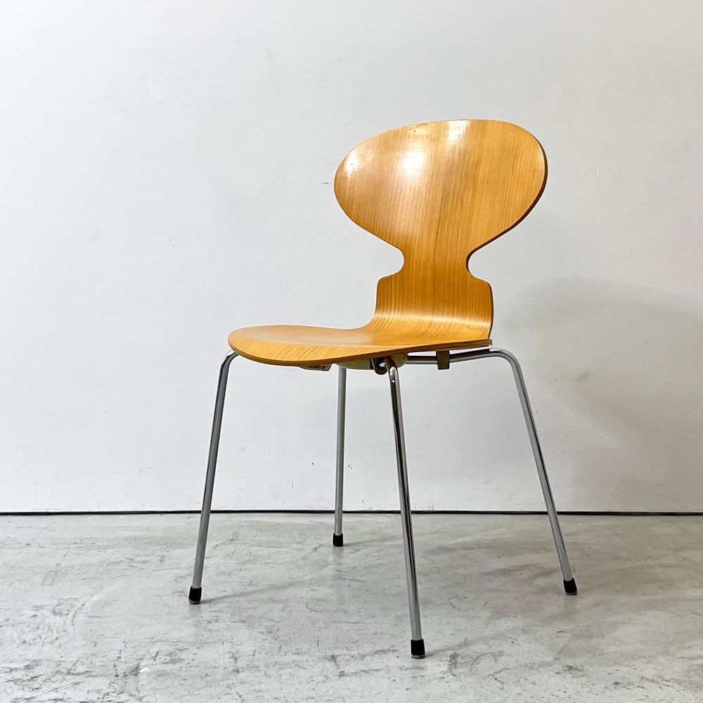 フリッツハンセン Fritz Hansen 3101 アリンコチェア アントチェア 4本脚 ナチュラルビーチ ラッカー仕上げ フェルトグライズ アルネ・ヤコブセン B ●