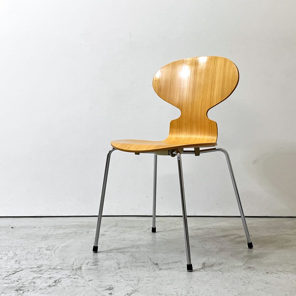 フリッツハンセン Fritz Hansen 3101 アリンコチェア アントチェア 4本脚 ナチュラルビーチ ラッカー仕上げ フェルトグライズ アルネ・ヤコブセン A ●
