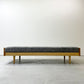 グラフ graf × 相合家具 SOGO adシリーズ デイベッドベンチ Day bed bench ホワイトアッシュ材 グレー系 ファブリック W171cm ●
