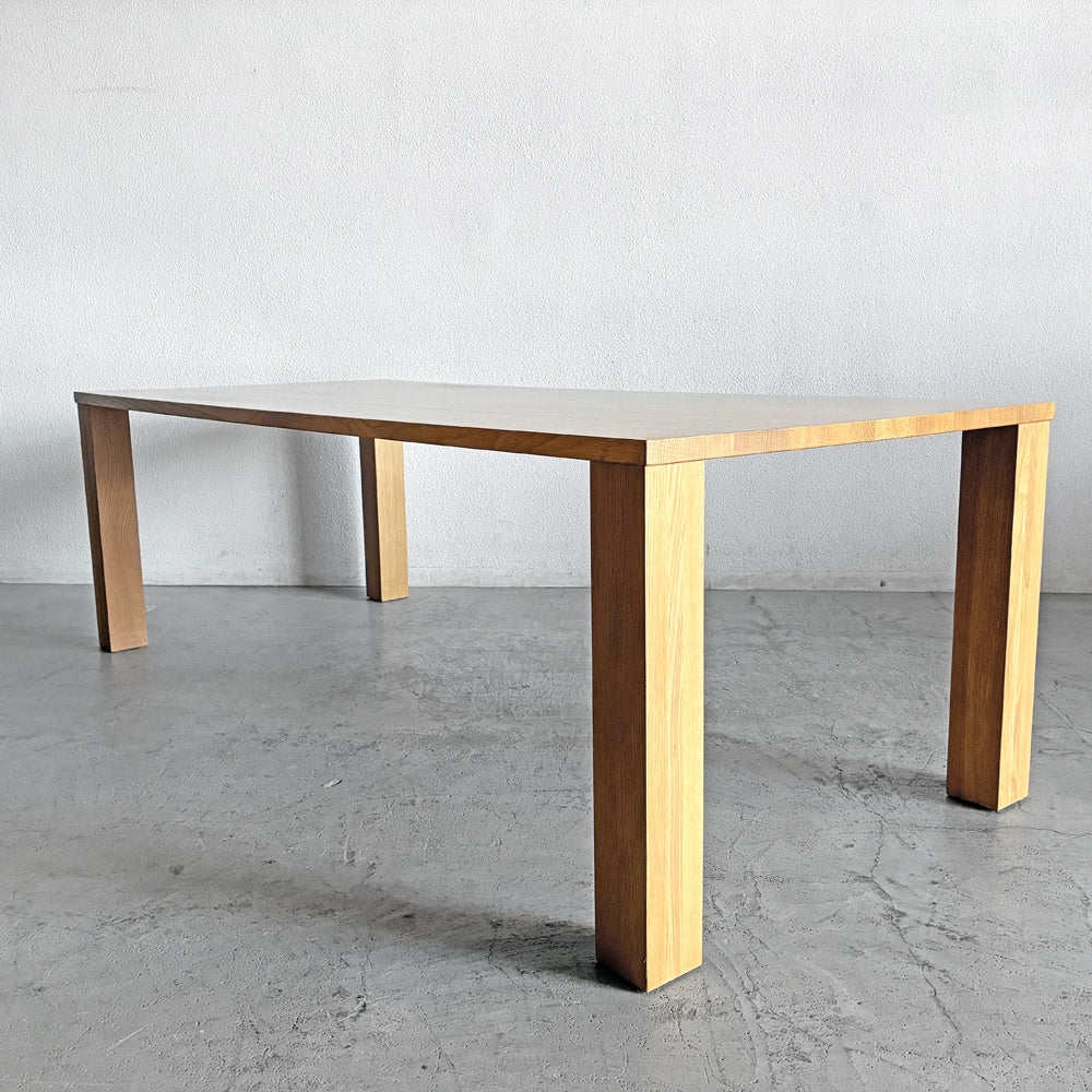飛騨産業 HIDA クレセント 侭 ジン ダイニングテーブル ホワイトオーク無垢材 角ストレート脚 W220cm 参考定価￥321,200-