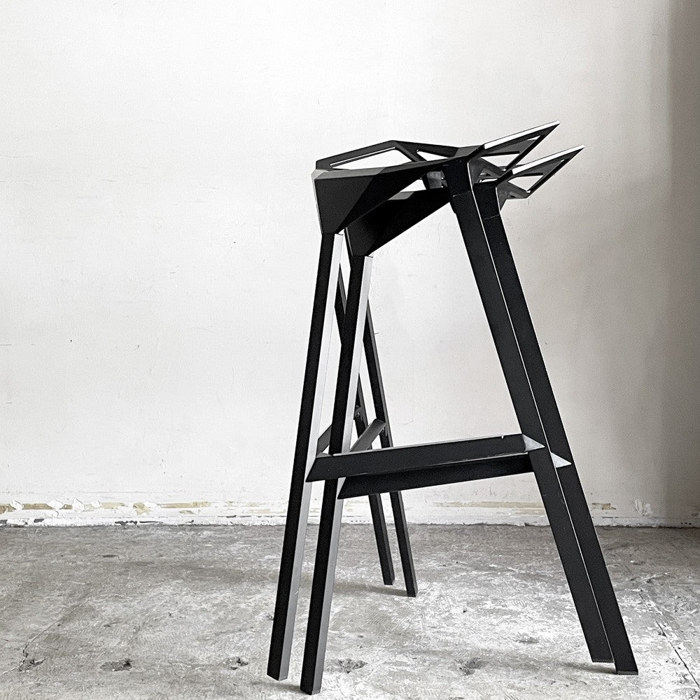 マジス MAGIS スツールワン STOOL_ONE カウンターチェア スタッキングチェア ブラック 77cm コンスタンチン・グルチッチ イタリア B ■