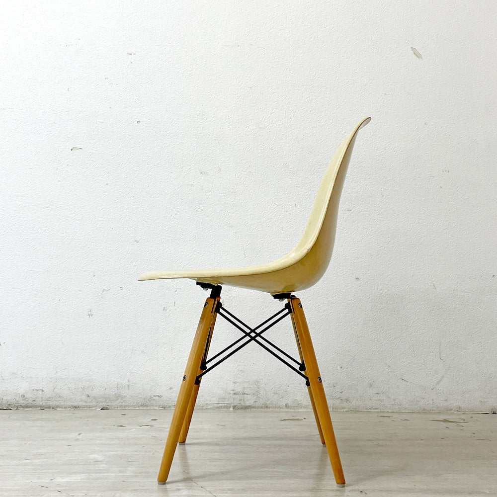 ハーマンミラー Herman Miller サイドシェルチェア セカンド 2nd FRP パーチメント ドゥエルレッグ イームズ ミッドセンチュリー ●