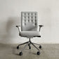 ヴィトラ vitra IDトリム ID Trim オフィスチェア デスクチェア ファブリックシート ライトグレー系 ハイバック 2Dアームレスト アントニオ・チッテリオ 参考定価￥209,000- 〓