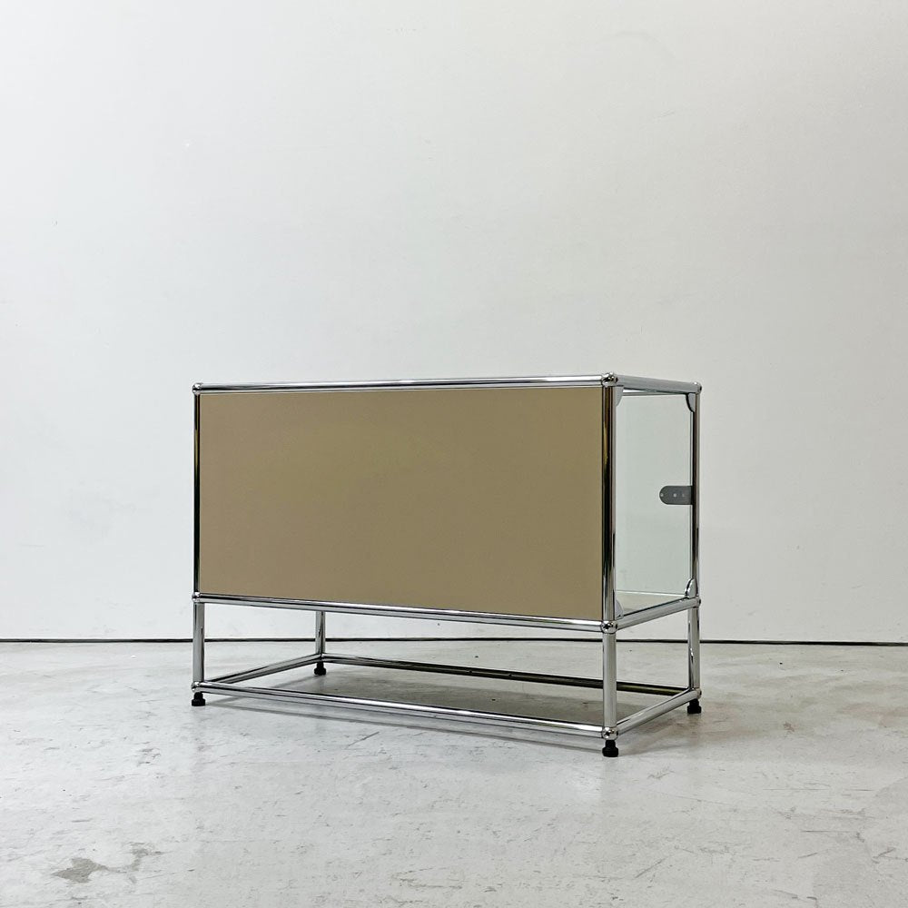 USMハラー USM Haller モジュラーファニチャー ハラーシステム ガラスキャビネット 1列2段 クリアガラス USMベージュ スイス 鍵付き ●