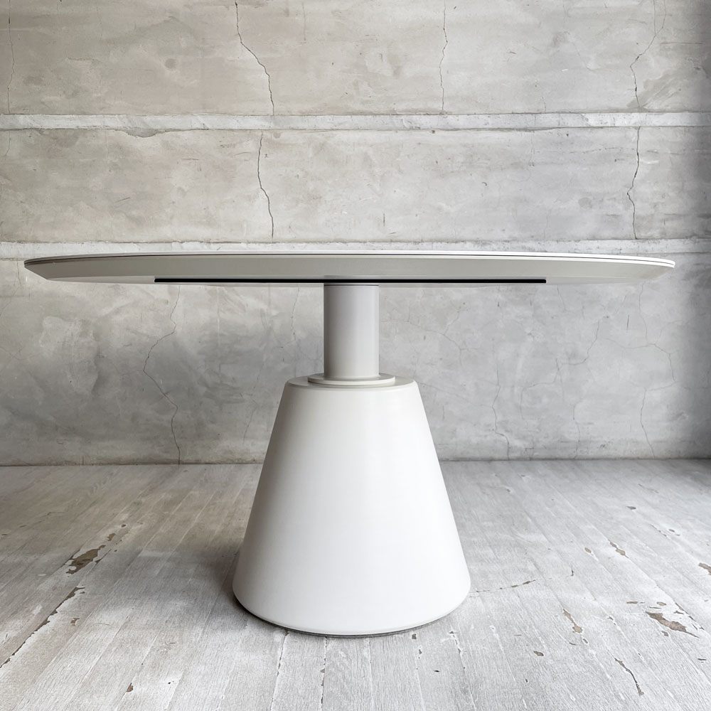 ボーコンセプト BoConcept マドリード Madrid コーヒーテーブル ラウンドテーブル アッシュセラミック天板 デンマーク 定価￥227000-♪