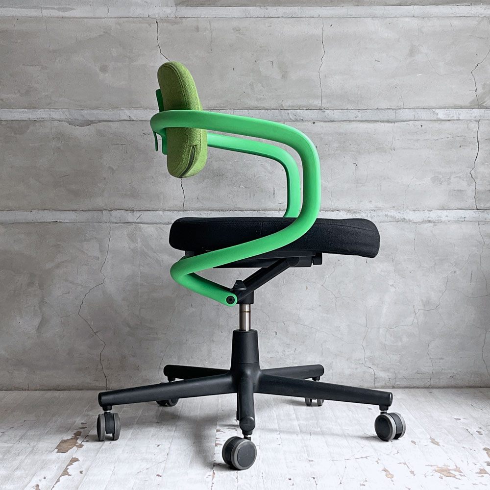 ヴィトラ vitra オールスター Allstar オフィスチェア デスクチェア グリーン × ブラック  ファブリック コンスタンチン・グルチッチ  参考定価￥163,900- ♪