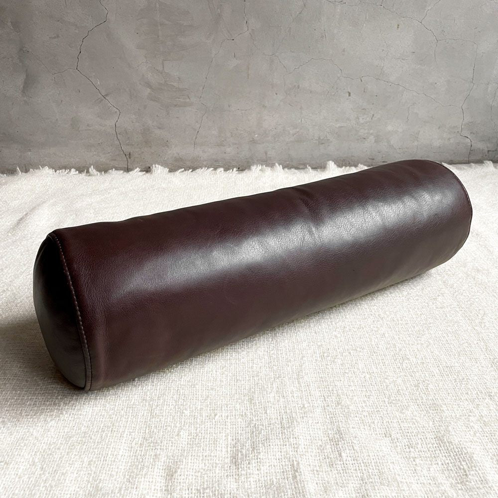 リーンロゼ ligne roset ロゼプラド ROSETPRADO ボルスタークッション レザー ブラウンカラー 本革 フェザー 参考定価￥58,300～ A