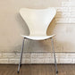 フリッツハンセン Fritz Hansen 3107 セブンチェア ダイニングチェア ラッカーホワイト アルネ・ヤコブセン デンマーク 北欧家具 定価￥81,180- B ◎
