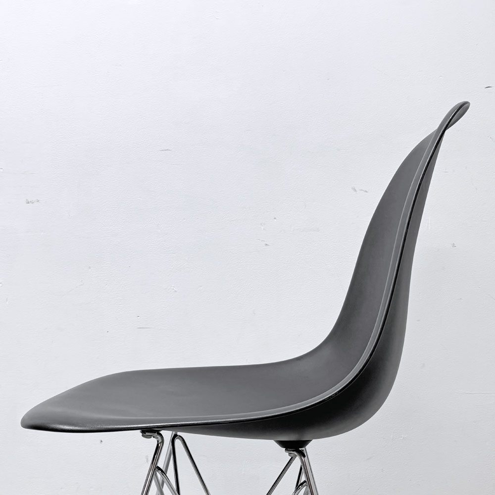 ヴィトラ vitra×ハーマンミラー HermanMiller Wネーム サイドシェルチェア ポリプロピレン ブラックカラー エッフェルベース C&Rイームズ ●