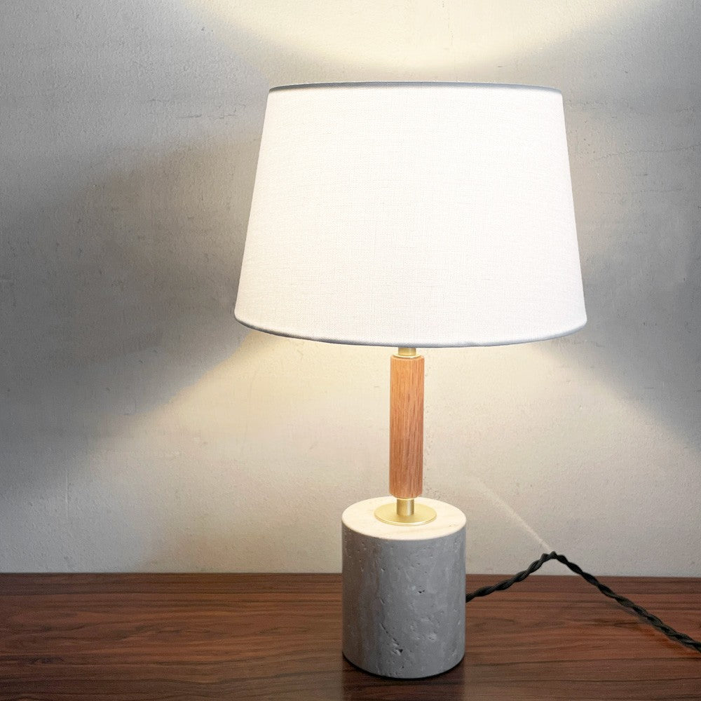 アートワークスタジオ ART WORK STUDIO モノリステーブルランプ Monolith-table lamp AW-0600 ホワイト 大理石ベース オーク無垢材 真鍮 ファブリック モダンデザイン 箱付き 美品 ■