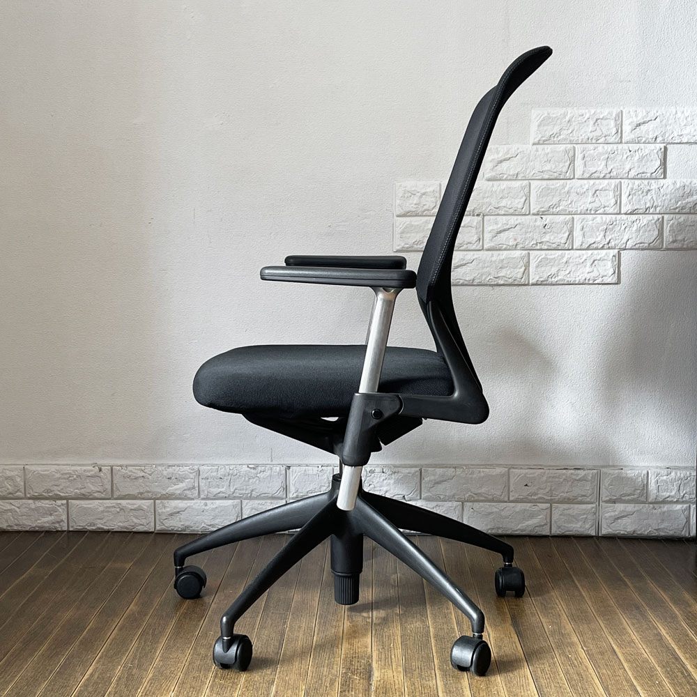 ヴィトラ vitra メダ2チェア MEDAⅡ オフィスチェア デスクチェア 昇降機能 リクライニングロック ブラック アルベルト・メダ 現状品 ◎