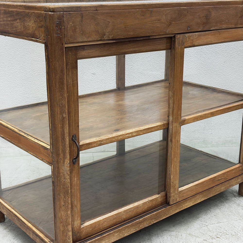 オールドメゾン old maison ガラスｘ木製 ショーケース 2段 飾り棚 引き戸 収納 ディスプレイ 店舗什器 ビンテージデザイン ●