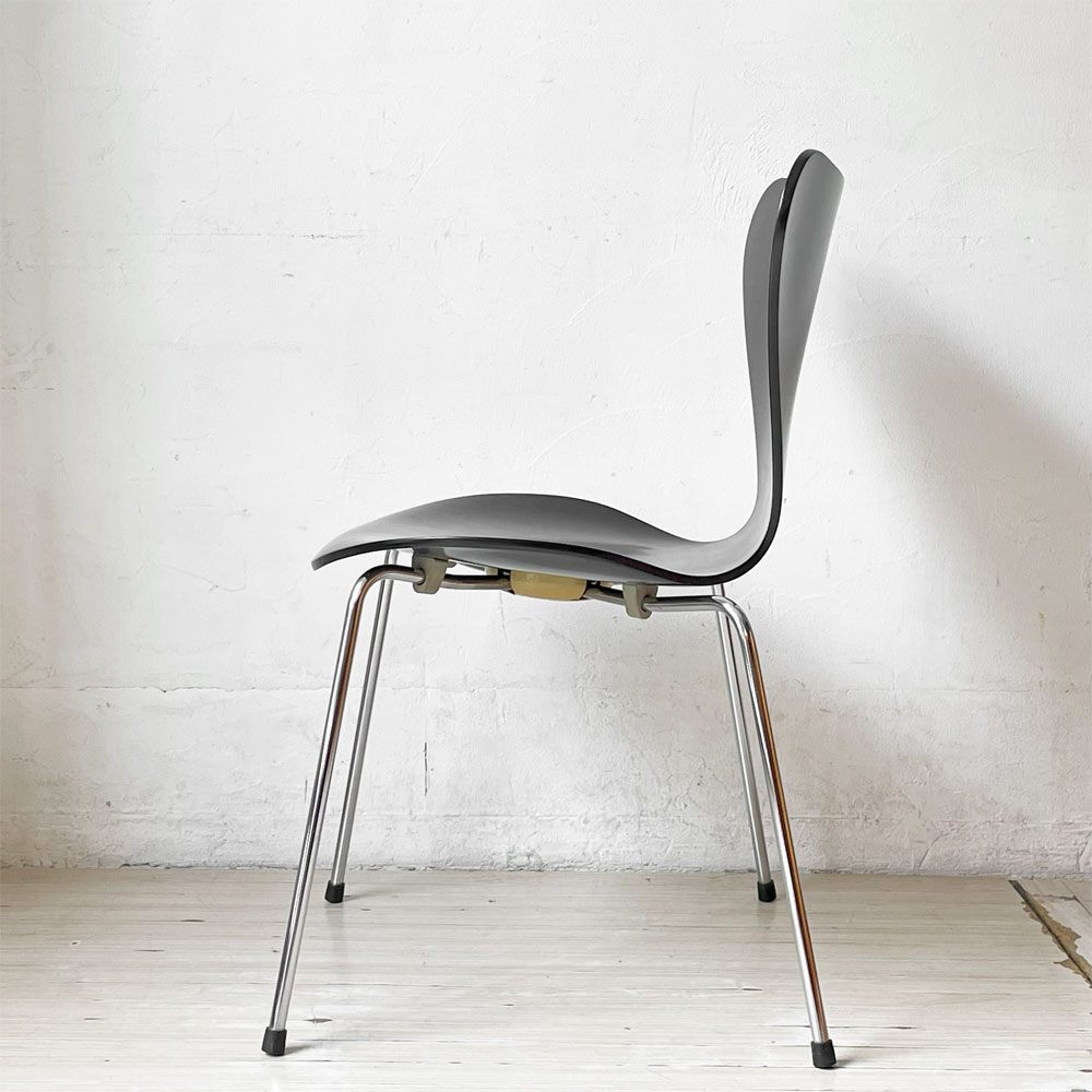 フリッツハンセン Fritz Hansen セブンチェア ダイニングチェア ブラック ラッカー再塗装 アルネ・ヤコブセン デンマーク スタッキングチェア 北欧家具 ★