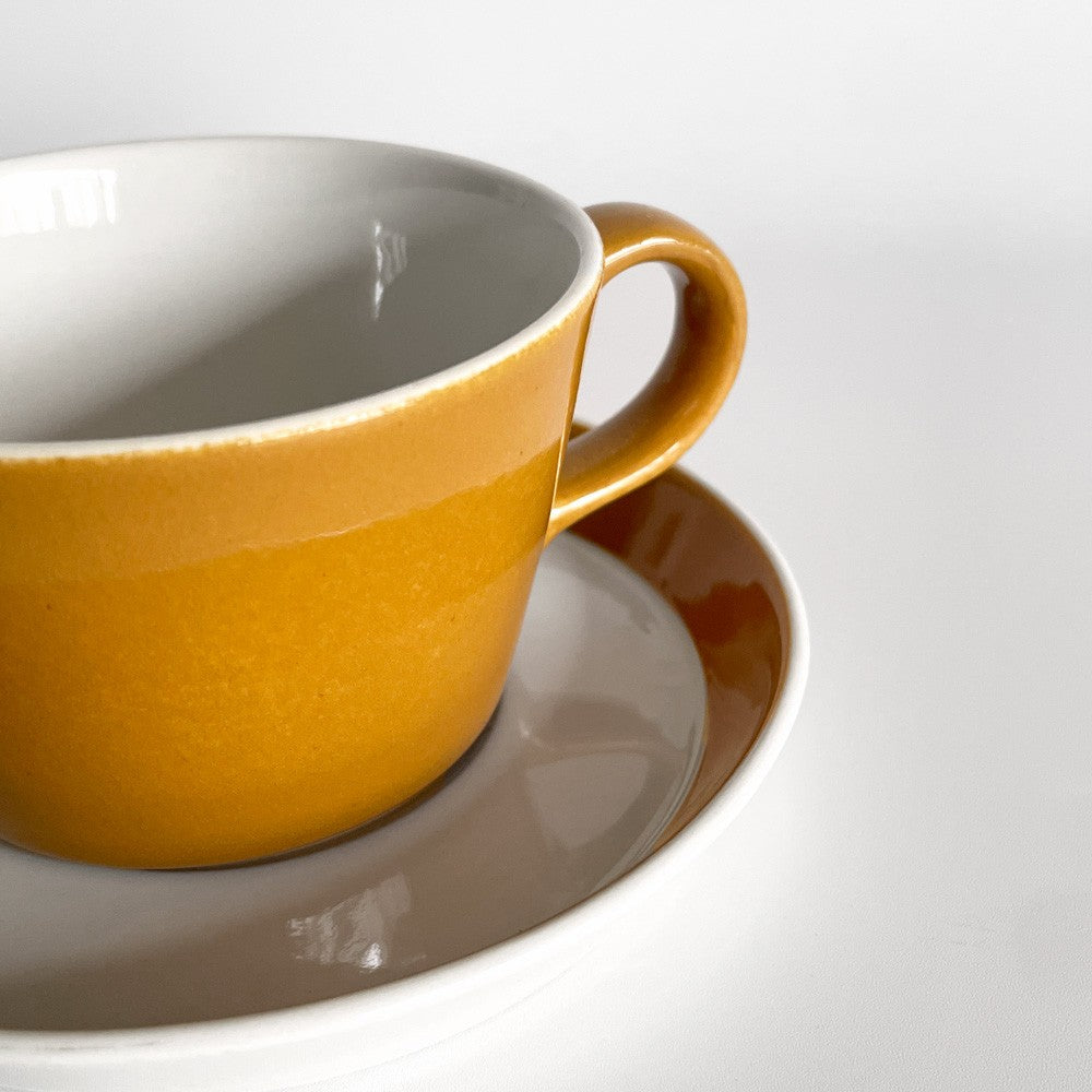 アラビア ARABIA アプリクーシ Aprikoosi コーヒーカップ＆ソーサー C&S カーリナ・アホ Kaarina Aho 60～70年代 北欧食器 北欧ビンテージ ■