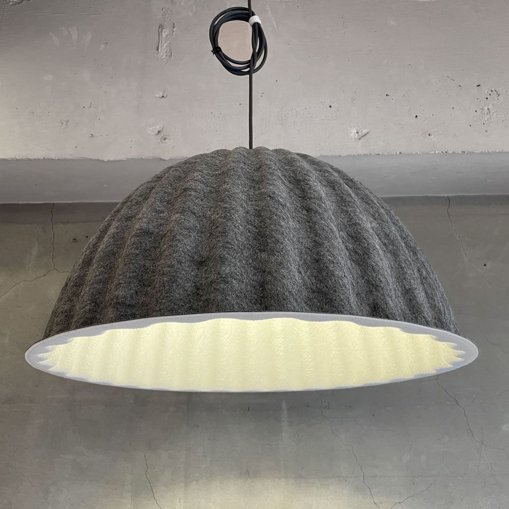 ムート Muuto アンダーザベル UnderThe Bell ペンダントライト グレー Φ55cm リサイクルプラスチックフェルト 北欧照明 デンマーク 参考定価¥146,300- ♪