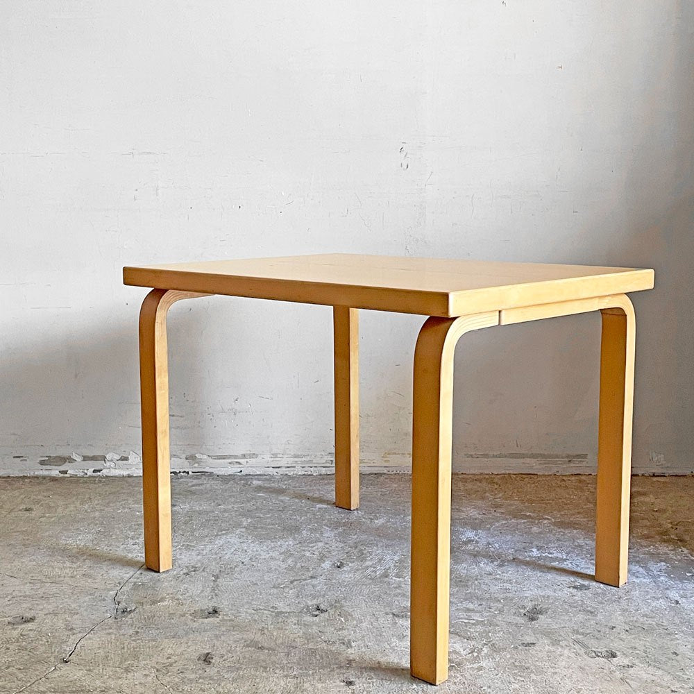アルテック artek コーヒーテーブル バーチ材 ナチュラルラッカー 80×60cm アルヴァ・アアルト 北欧家具 フィンランド ■