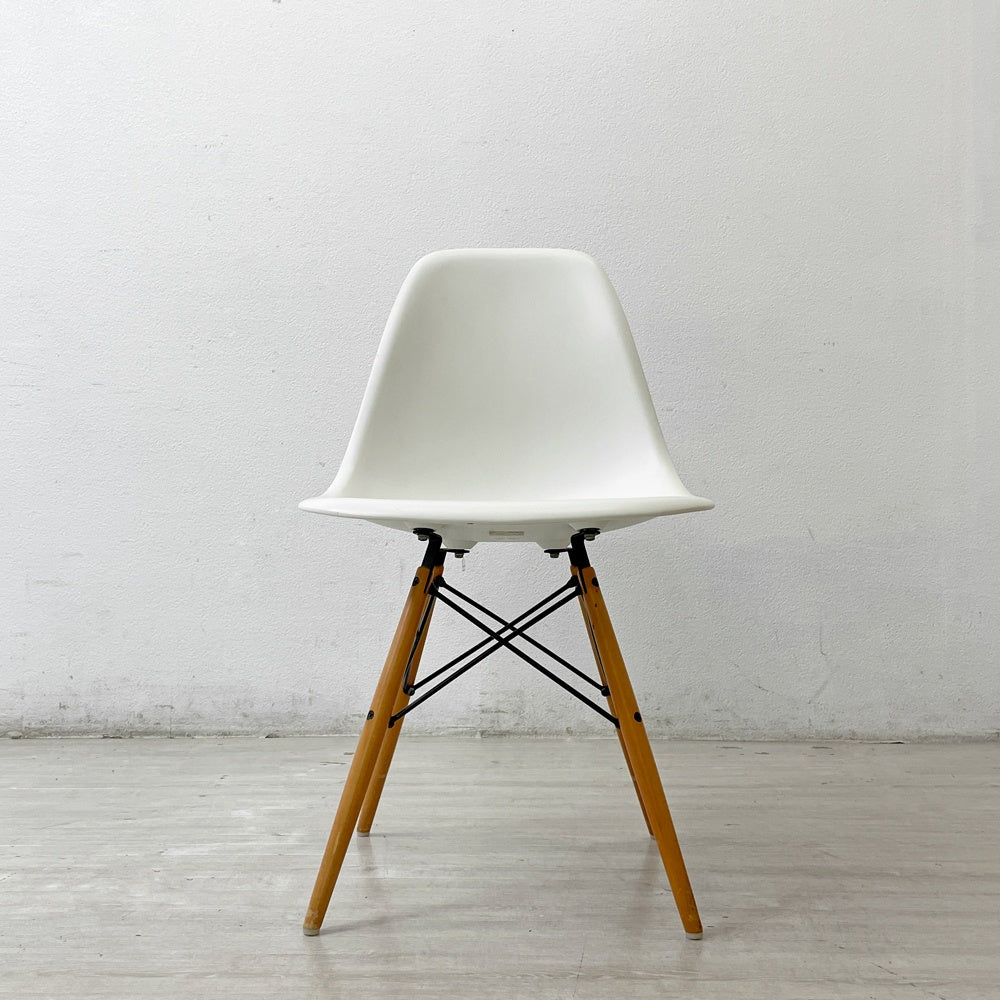ヴィトラ Vitra サイドシェルチェア ドゥエルレッグ ホワイト ポリプロピレン ミッドセンチュリー ●