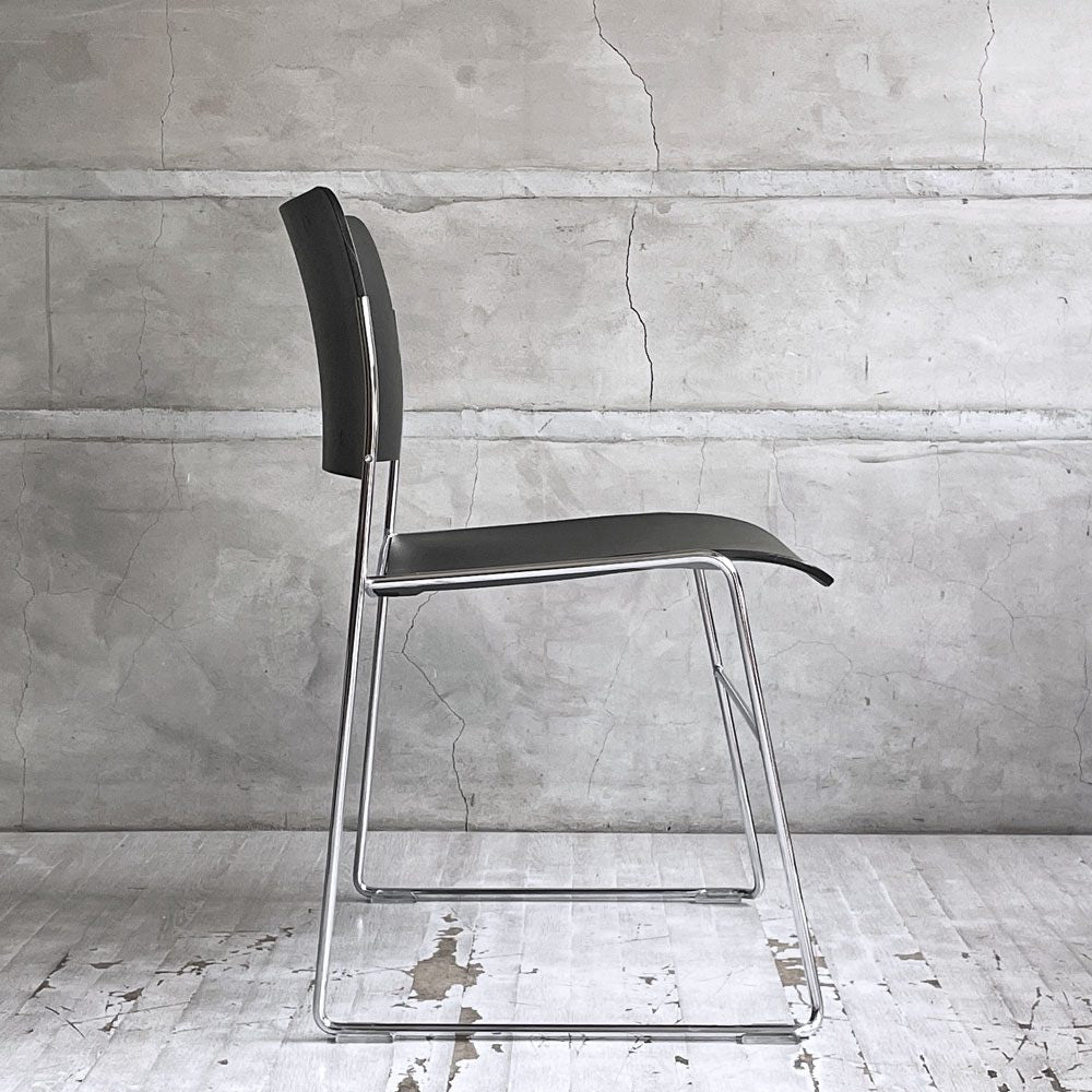 ハウ HOWE 40/4 サイドチェア SIDE CHAIR スタッキングチェア ミーティングチェア デビッド・ローランド David Rowland モダンデザイン B ♪