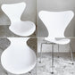 フリッツハンセン Fritz Hansen 3107 セブンチェア ホワイト ラッカー仕上げ スタッキング アルネ・ヤコブセン Arne Jacobsen デンマーク 北欧家具 B ■
