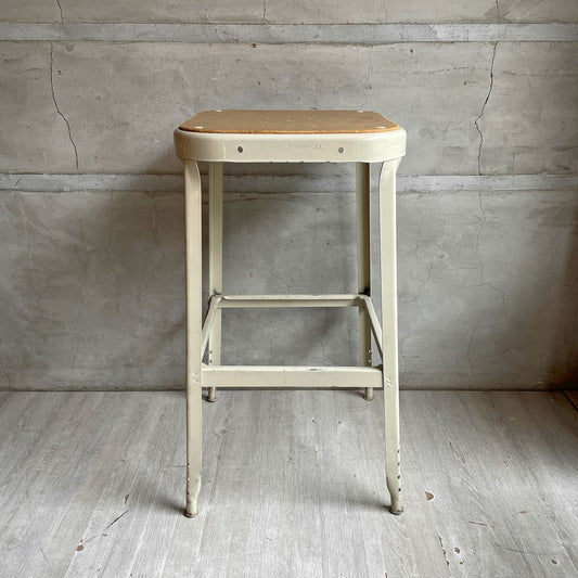 リオン LYON ファクトリー スツール FACTORY STOOL Lサイズ Putty White プレスウッドシート P.F.S取り扱い C♪