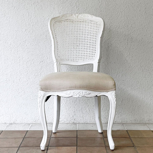 サラグレース Sarah Grace SGD デビュー ダイニングチェア DEBUT DINING CHAIR CHARM BD WHITE&NATURAL LINEN ラタンバック アンティーク風 参考定価 \55,000- A ◇