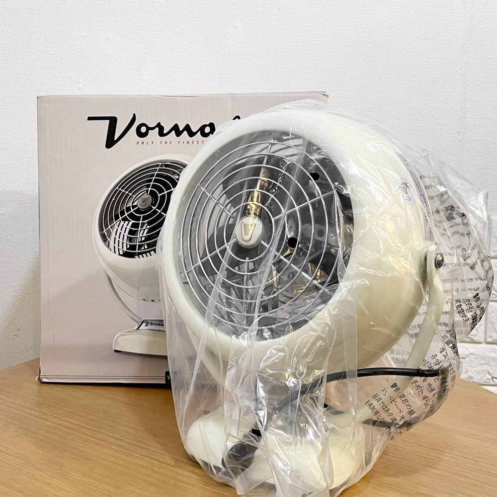 ボルネード VORNADO Classicシリーズ サーキュレーター VFAN2-JP ビンテージホワイト アメリカ 24畳対応 定価¥27,500- 未使用保管品 ◎
