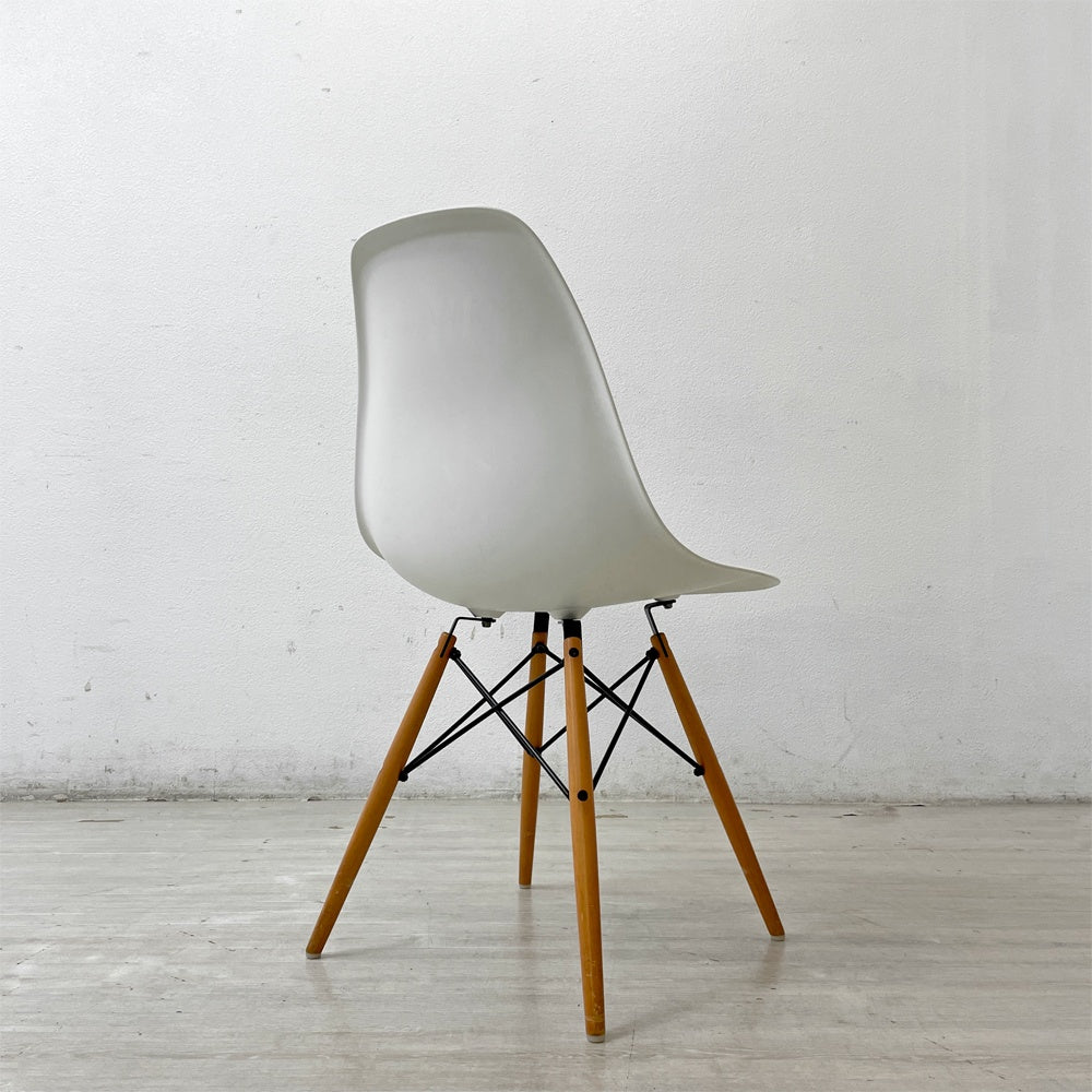 ヴィトラ Vitra サイドシェルチェア ドゥエルレッグ ホワイト ポリプロピレン ミッドセンチュリー ●