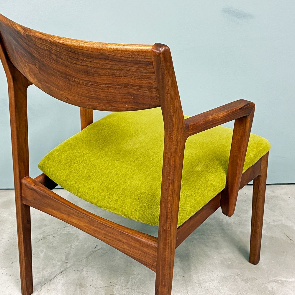 木蔵 BOKURA ピーチェア P chair ハーフアーム ダイニングチェア ウォールナット ファブリックシート イエローグリーン 北欧モダン 定価￥43,890- A ◎