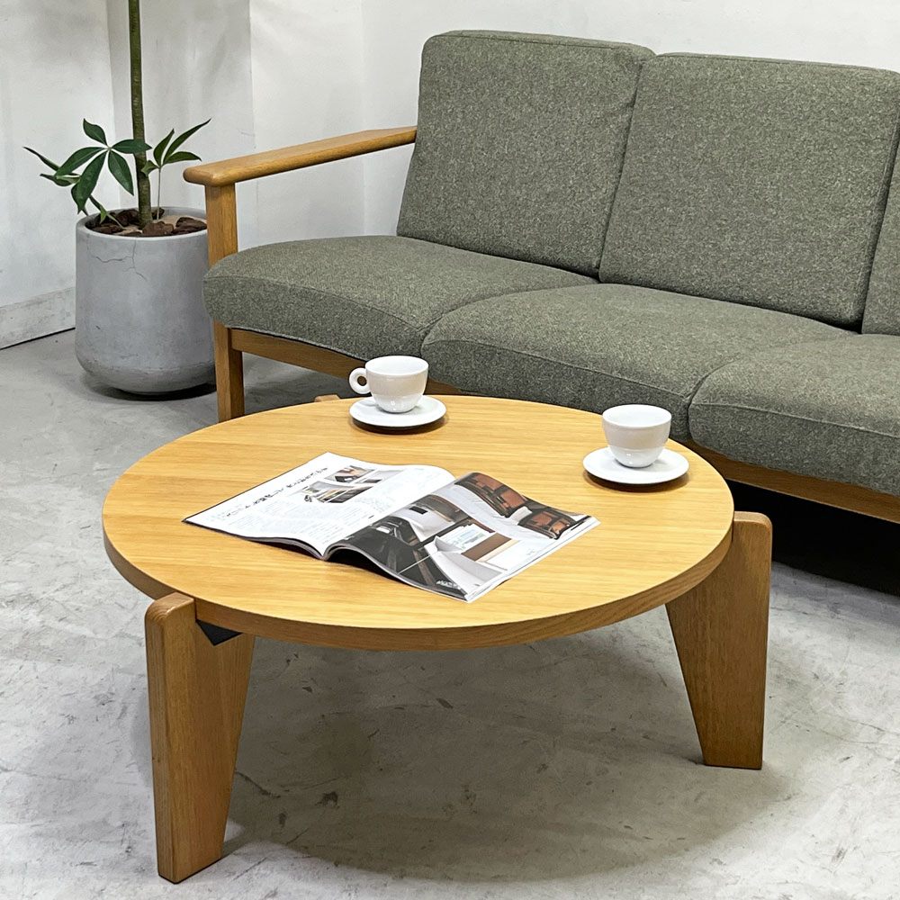 ヴィトラ vitra ゲリドン バ Gueridon Bas コーヒーテーブル ローテーブル オーク材 スチール 直径80cm ジャン・プルーヴェ 2013年製 定価350,900- ●