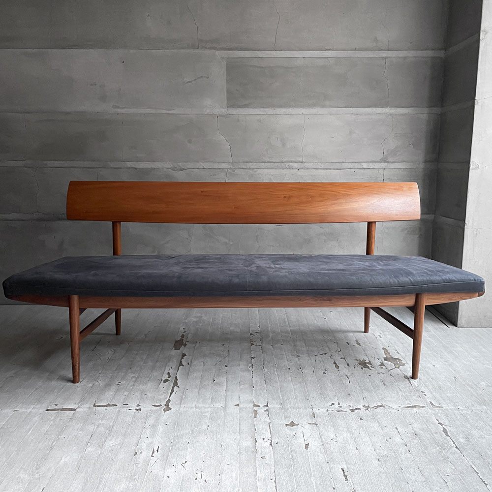 カリモク karimoku CU72モデル 3人掛け椅子ロング ダイニングベンチ ベンチチェア 長椅子 ウォールナット材 プレミアムオーダー カバーリング♪