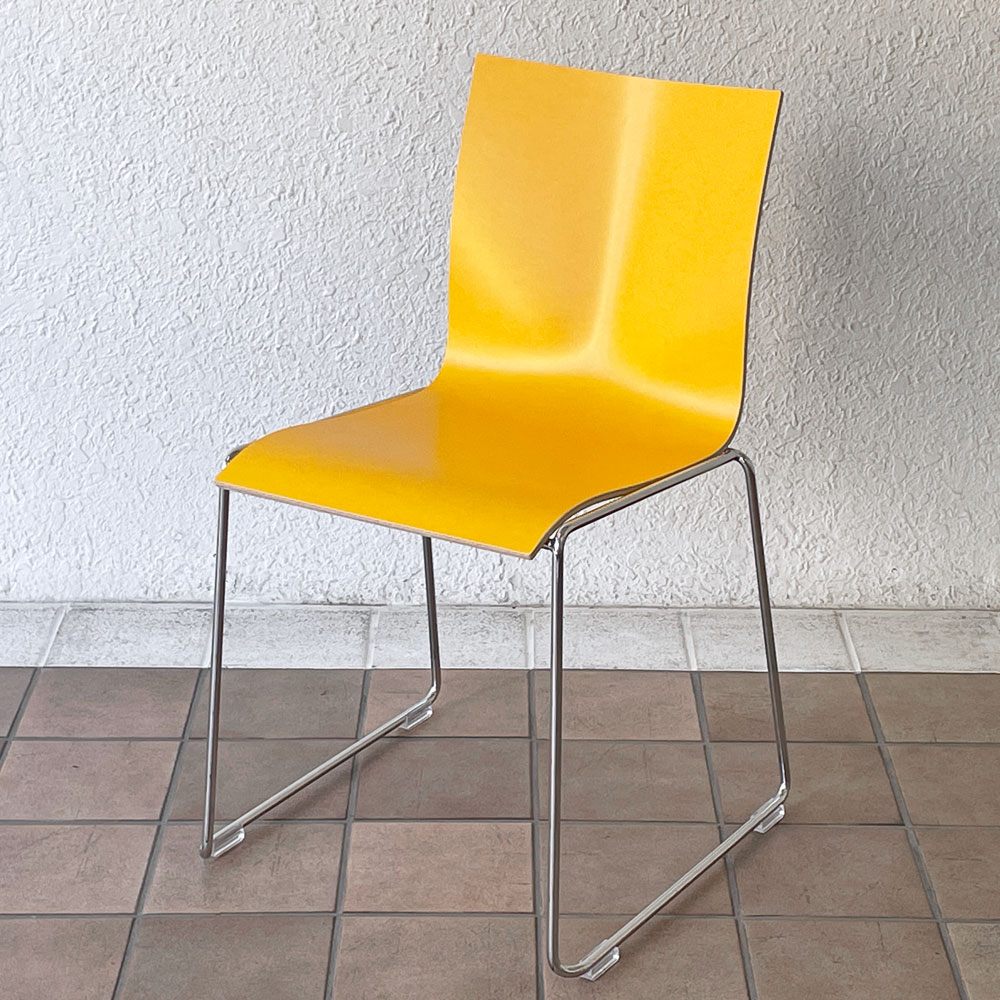 エンゲルブレヒト Engelbrechts チャリック CHAIRIK 107 ダイニングチェア スタッキング そり足 イエロー 未使用品 デンマーク A ◇
