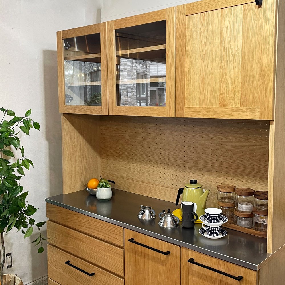 ベルメゾン Belle Maison キッチンキャビネット キッチンボード 食器棚 ナチュラル W140cm 廃番 参考定価：￥151,200- ◎