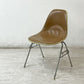 ハーマンミラー Herman Miller サイドシェルチェア セカンド 2nd FRP アプホルスター レザー スタッキングベース イームズ ビンテージ ●