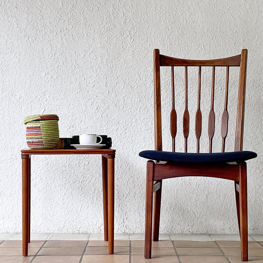 北欧ビンテージ Scandinavia Vintage サイドテーブル チーク材 スクエア W40cm ネストテーブル 1台のみ 北欧家具 ◇