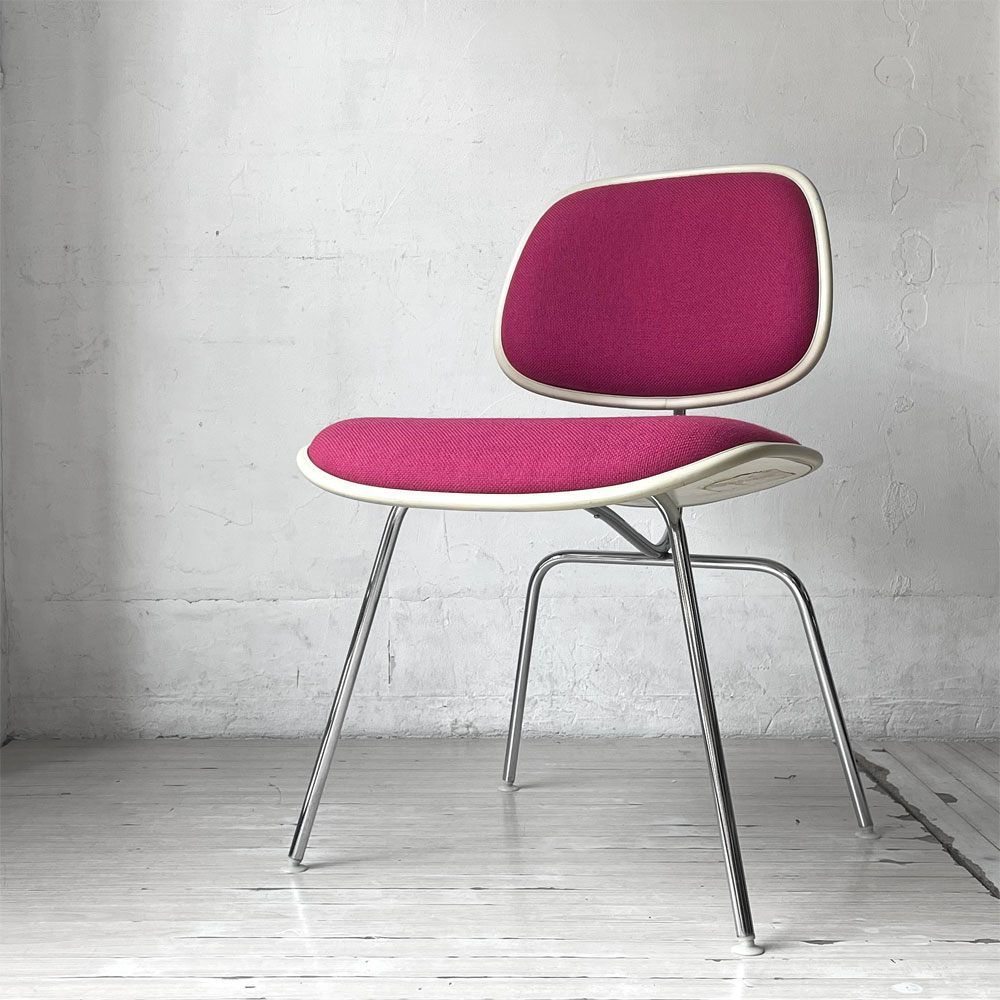 ハーマンミラー Herman Miller ツーピースプラスチックチェア Two Piece Plastic Chair DCM ホワイト マゼンタ ファブリック張替済 ビンテージ イームズ 希少 ★
