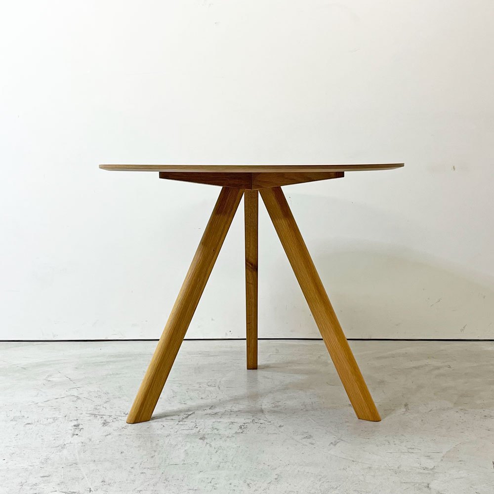ヘイ HAY CPH 20 ラウンドテーブル ダイニングテーブル Φ90cm オーク材  木天板 ウォーターラッカー ロナン＆エルワン・ブルレック デンマーク 北欧家具 定価￥181,500- ●