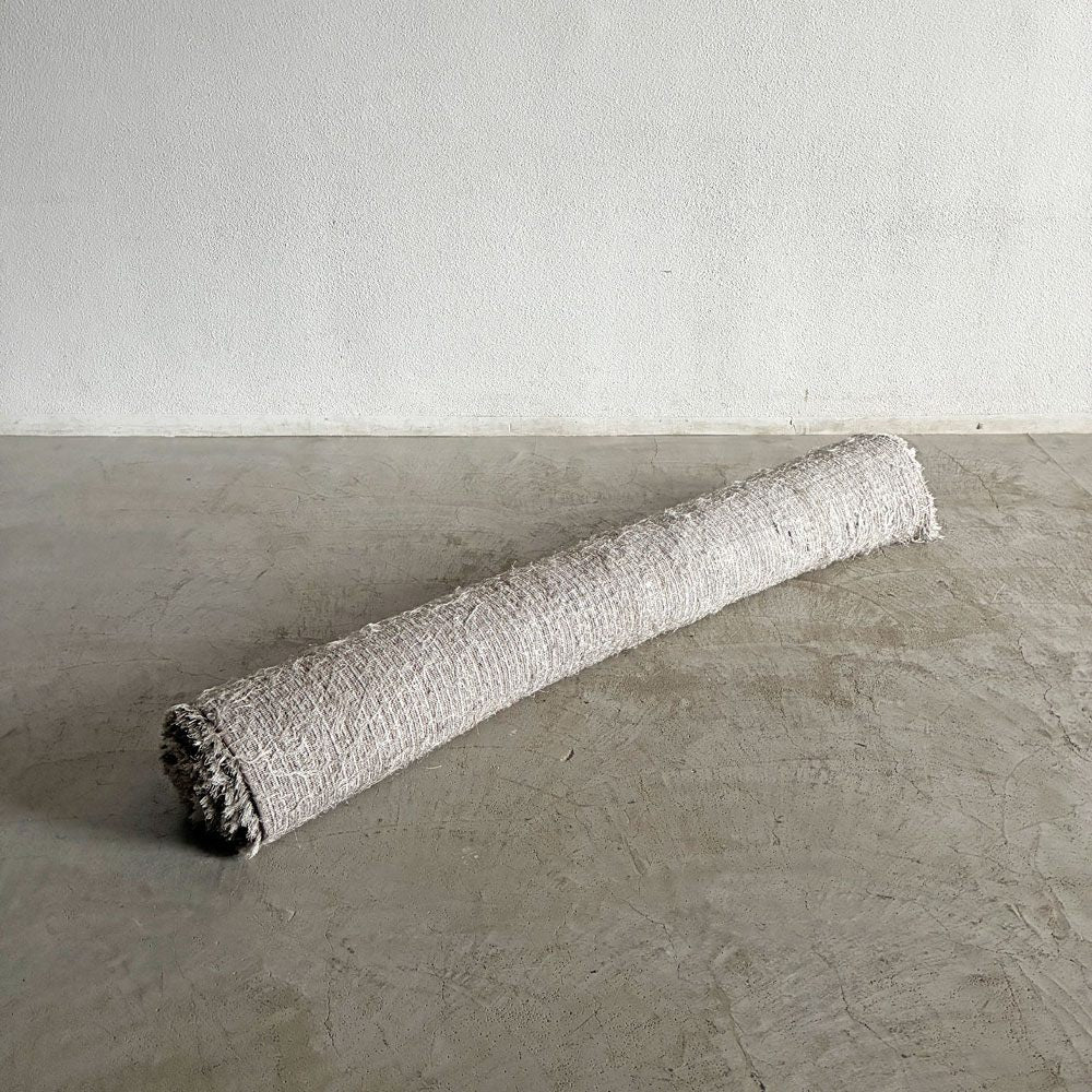 スプリングヴァレー SPRING VALLEY ミスティックシャギー Mystique Shaggy パイルラグ 190×300cm シルバー ポリエステル 展示品 〓