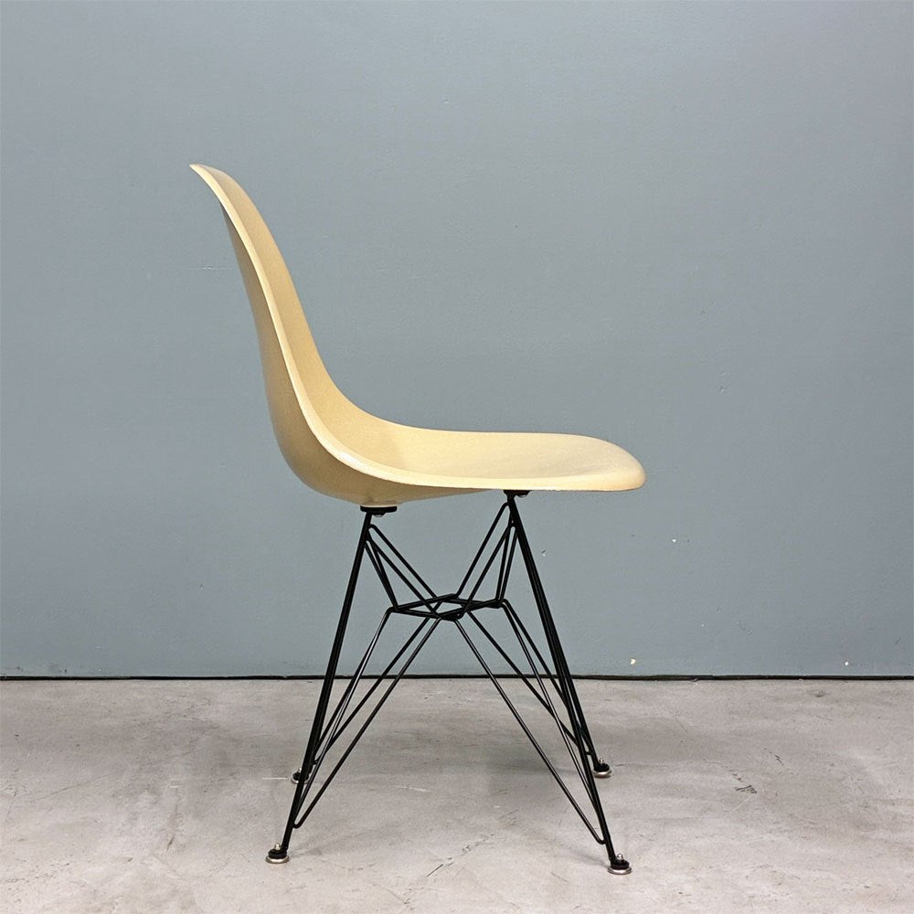 ハーマンミラー Herman Miller サイドシェルチェア セカンド 2nd ビンテージ FRP製 パーチメント エッフェルベース C&R イームズ ミッドセンチュリー ◎