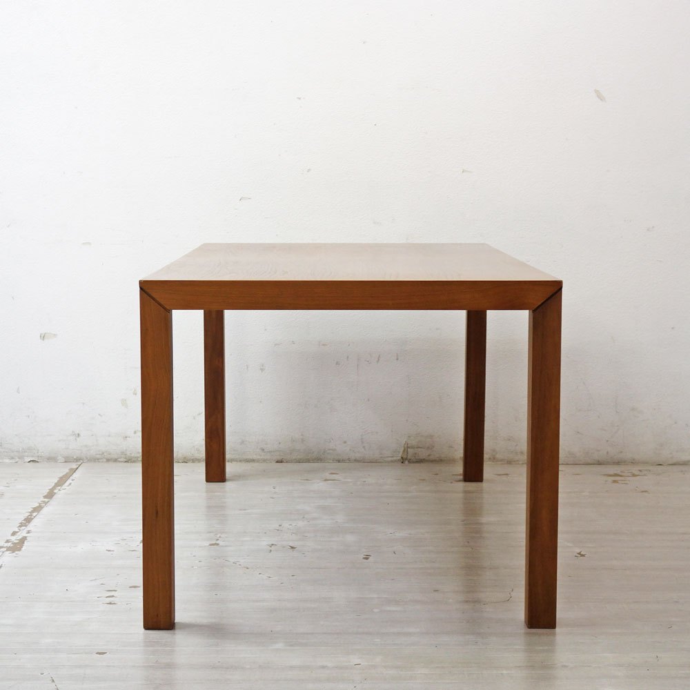 モダンデザイン Modern Design ウォールナット材 ダイニングテーブル W150cm シンプル ミニマルデザイン ●