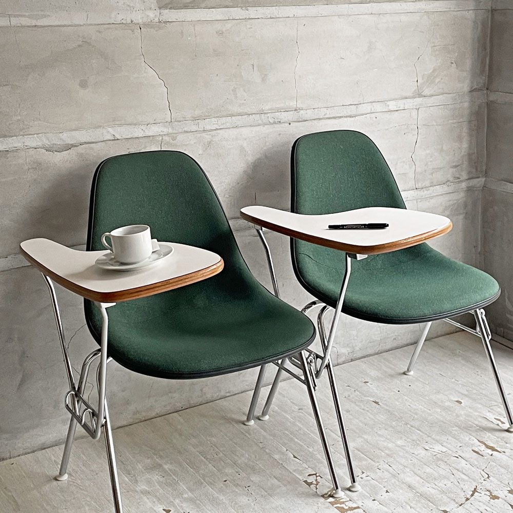 ハーマンミラー Herman Miller サイドシェルチェア セカンド 2nd ビンテージ アプホルスター スクールベース 肘掛けテーブル付 イームズ ミッドセンチュリー B  ♪