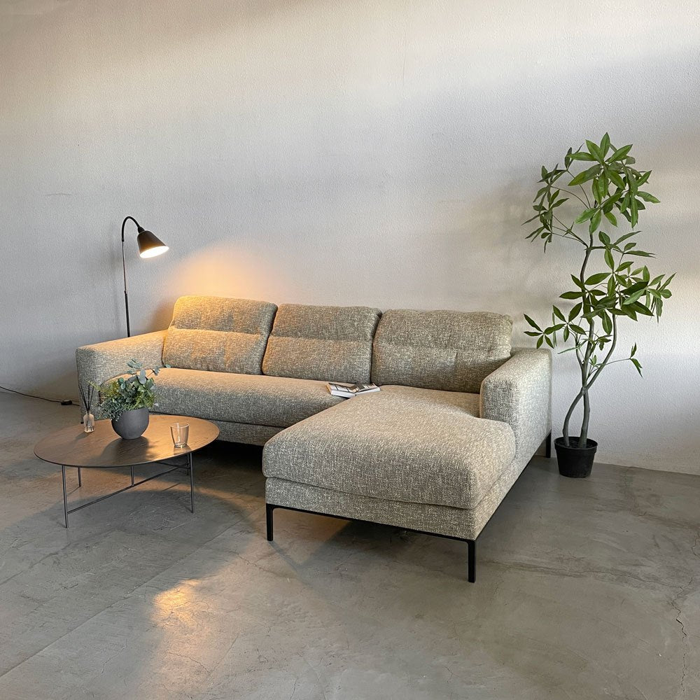カッシーナ・イクスシー Cassina IXC. グラブ ホーム システム ソファ GRAB home* System Sofa シリーズ G-03 2人掛け右片アーム & G-06 ロングシート 左片アーム & G-08 バックレストクッション×3個 カウチソファ セット 合計参考価格1,599,400円の品 FUN E240M エクリュ Eランク生地 〓