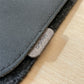 オービットキー Orbitkey マグネットケーブルホルダー＆2層デスクマット Mサイズ Desk Mat ヴィーガンPUレザー ★
