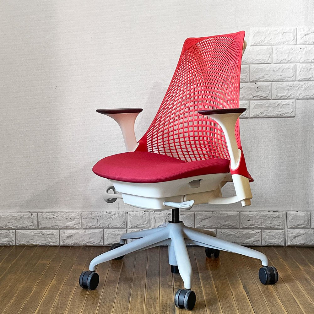 ハーマンミラー Herman Miller セイルチェア SAYL Chair デスクチェア 旧モデル イヴ・ベアール ホワイト × レッド 2012年製 モダンデザイン ◎