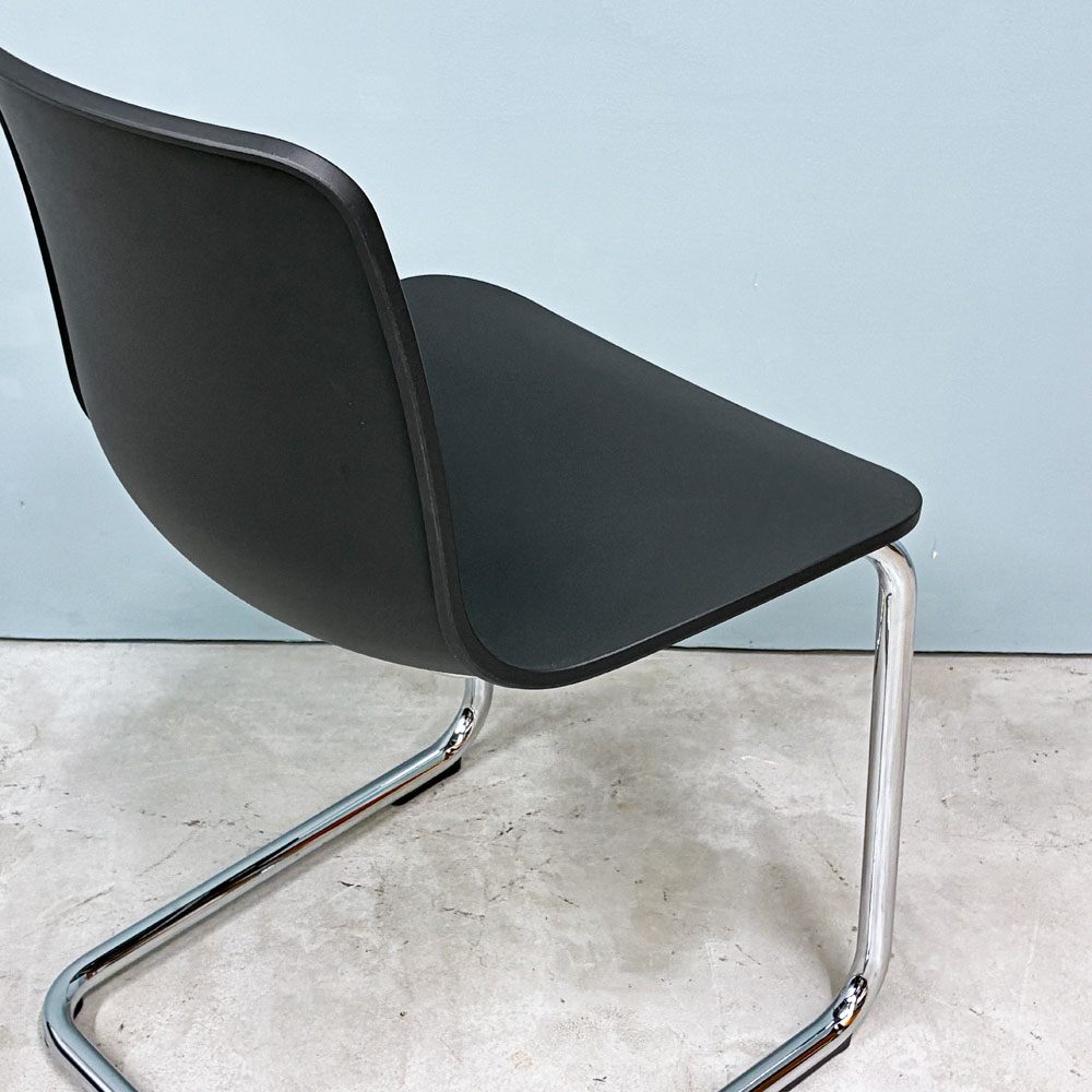 ヴィトラ Vitra ハル RE キャンチレバー HAL RE CANTILEVER ダイニングチェア ジャスパー モリソン ブラック カンチレバー モダン B ◎