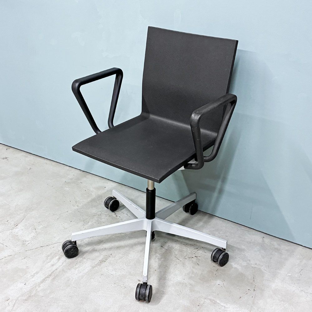 ヴィトラ vitra ゼロフォー .04 スタジオチェア アームレスト付 マールテン・ヴァン・セーヴェレン Maarten Van Severen 定価￥202,400- B ◎