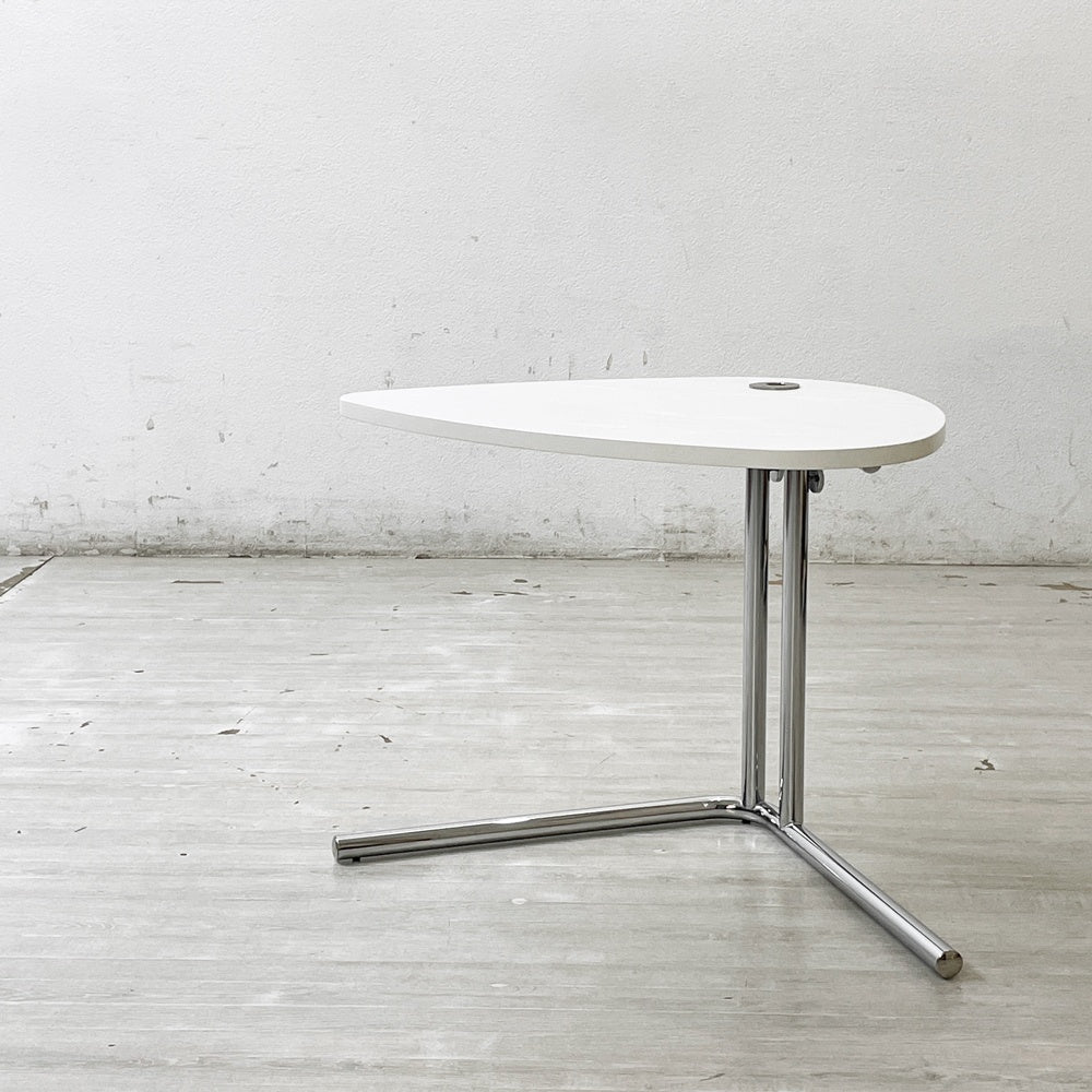 テクタ TECTA サイドテーブル K22 SIDE TABLE アッシュ材 ホワイト アレキサンダーカルダー ドイツ バウハウス ACTUS 取扱い ●