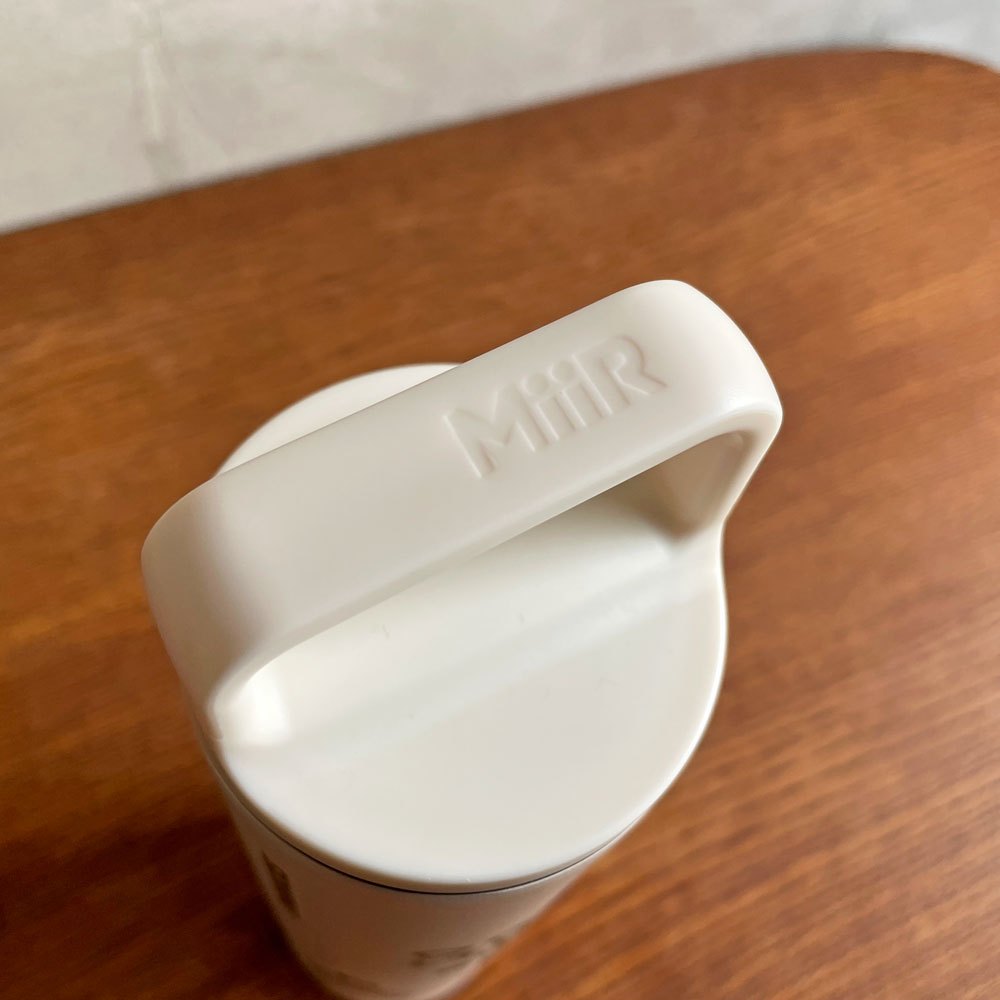 スターバックス Starbucks × ペンギンランダムハウス Penguin Random House ワイドマウスボトル Wide Mouth Bottle ステンレスボトル 水筒 591ml 韓国限定 MiiR製 ♪
